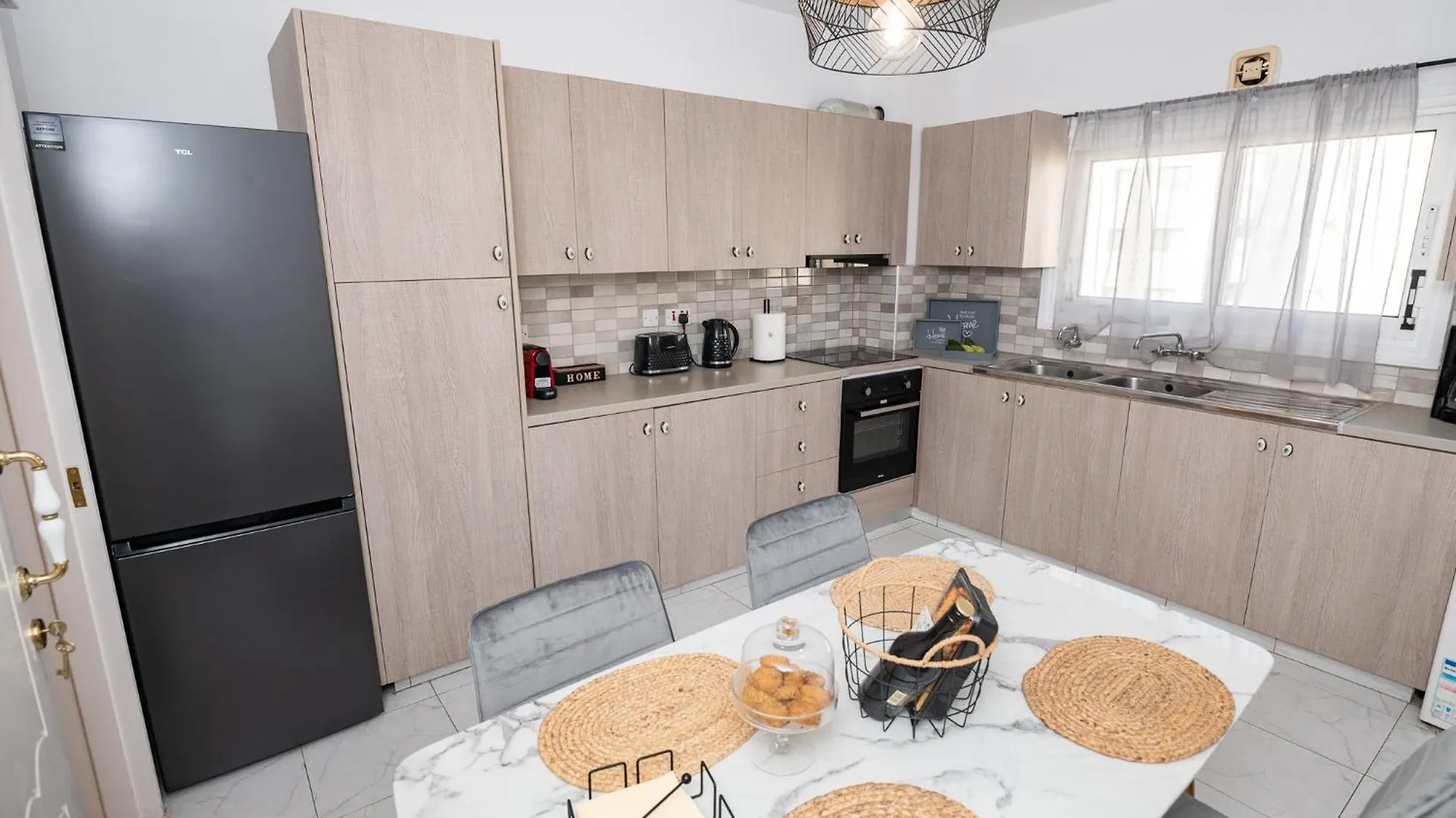 Quattro City Center Apartments Larnaca