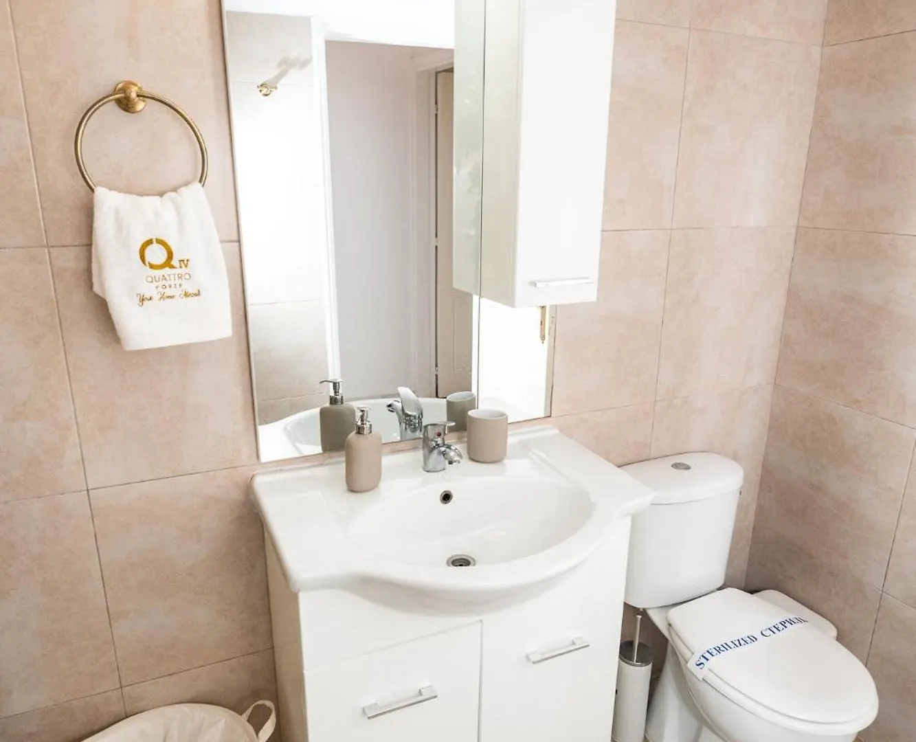 Quattro City Center Apartments Larnaca 0*,