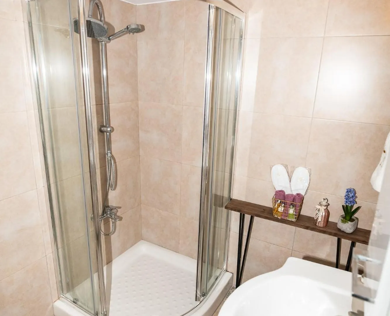 Quattro City Center Apartments Larnaca