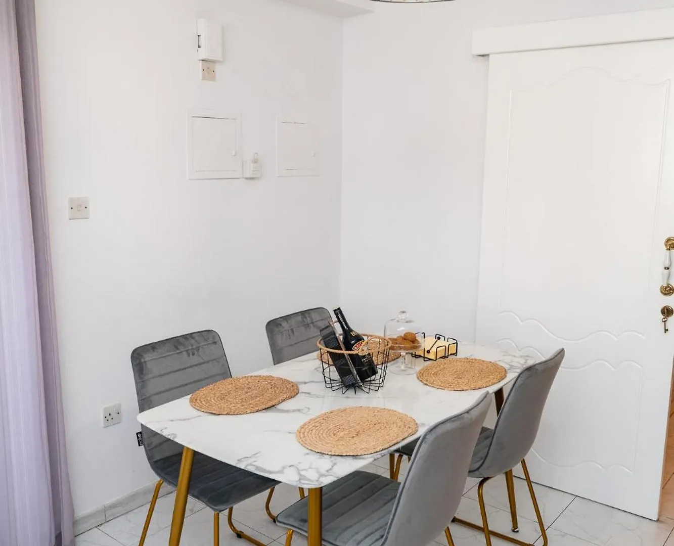 Quattro City Center Apartments Larnaca 0*,  Cyprus