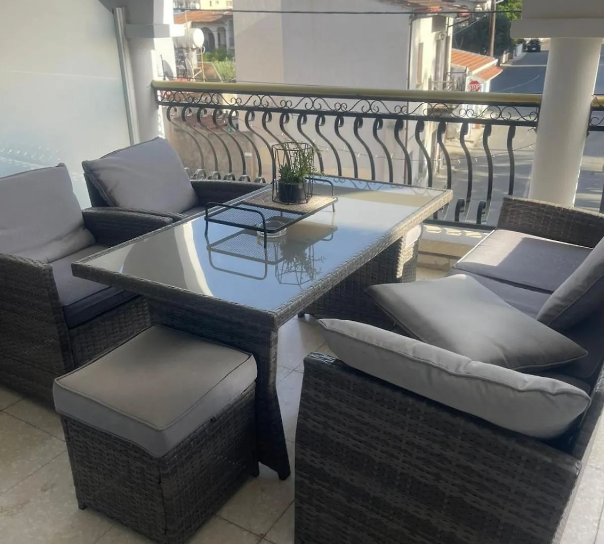 Quattro City Center Apartments Larnaca