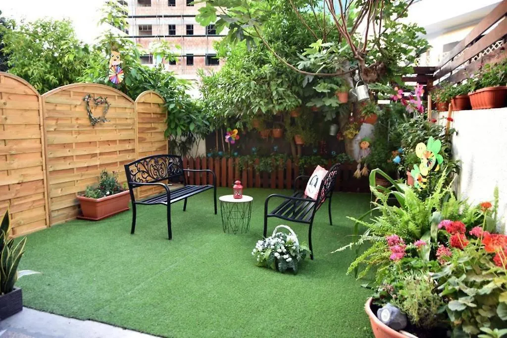 Quattro City Center Apartments Larnaca Cypern