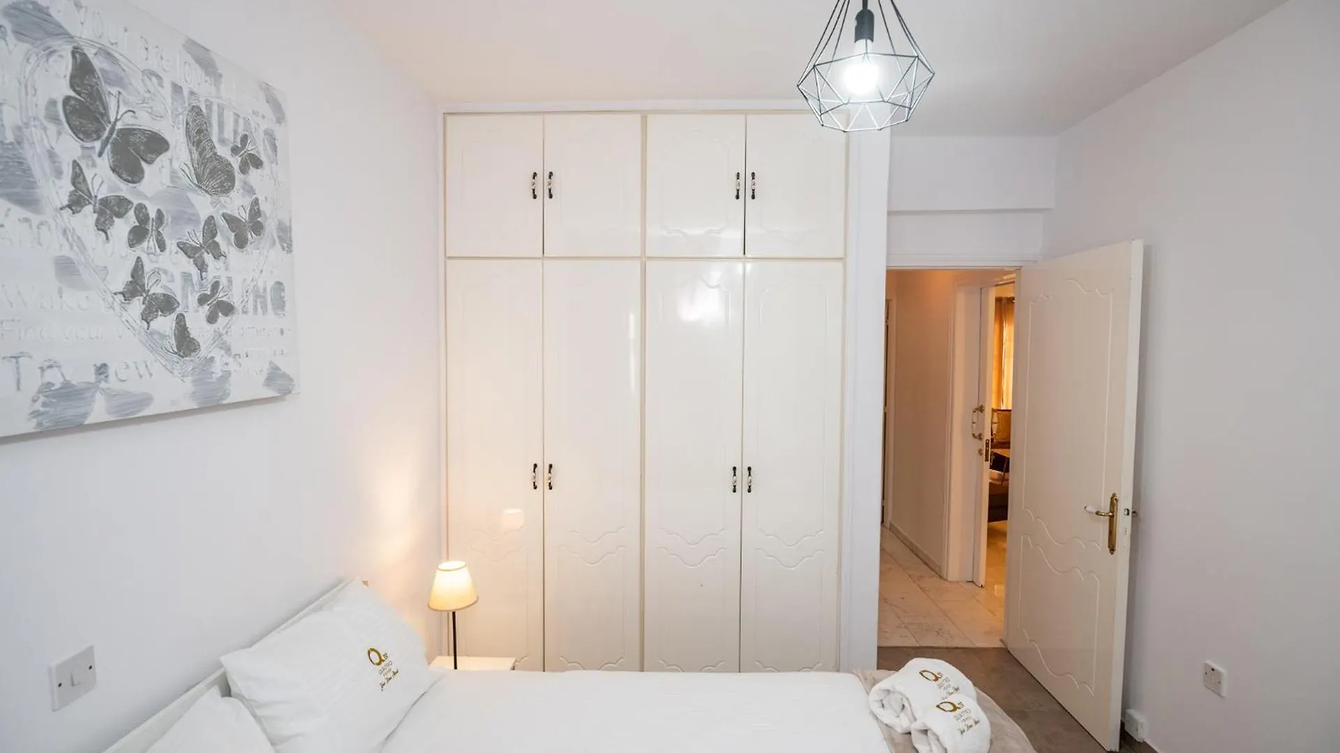 Quattro City Center Apartments Larnaca