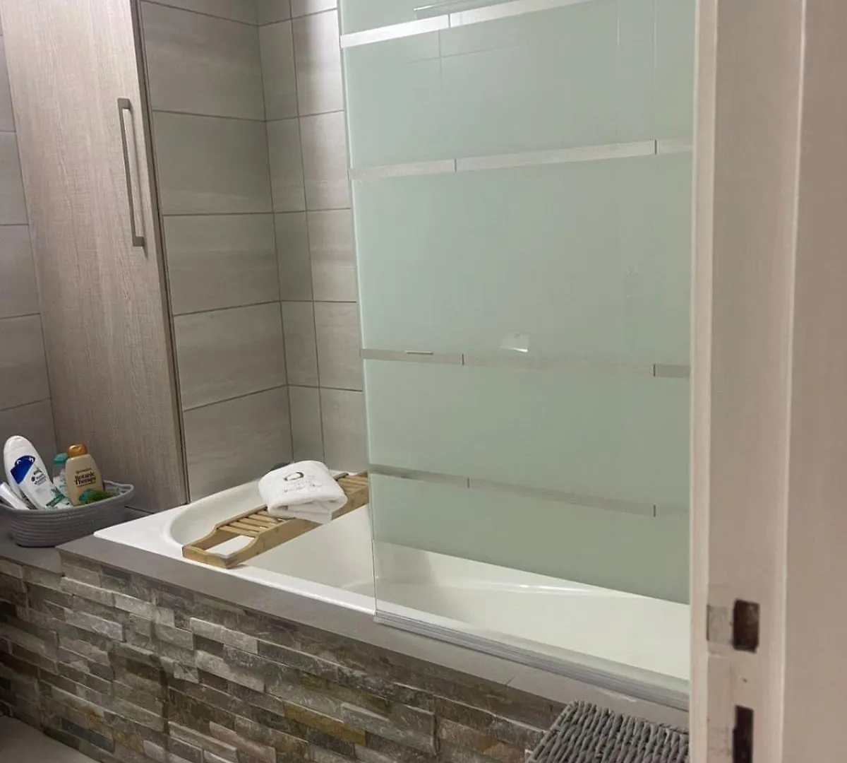 Quattro City Center Apartments Larnaca